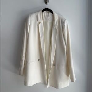 Nordstrom mural White blazer with sparkly buttons